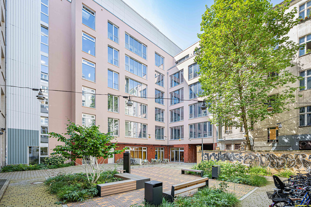 Adalbert-Höfe der GSG Berlin, Urheber: Amadé Hölzinger | © GSG Berlin GmbH