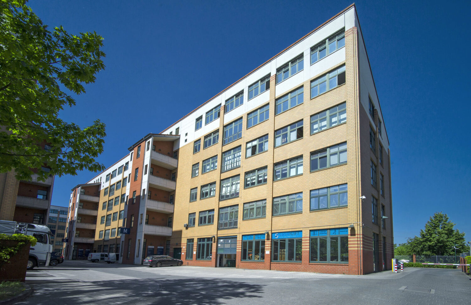 ooI-3791-239829-Hofansicht