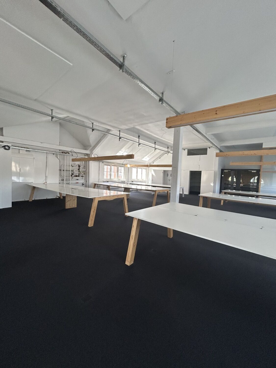 ooI-91819-240851-Innenansicht-Open-Office-1125x1500